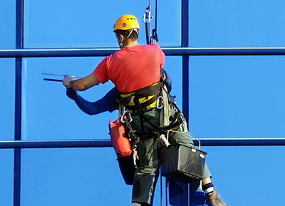 Cam Cephe Temizliği